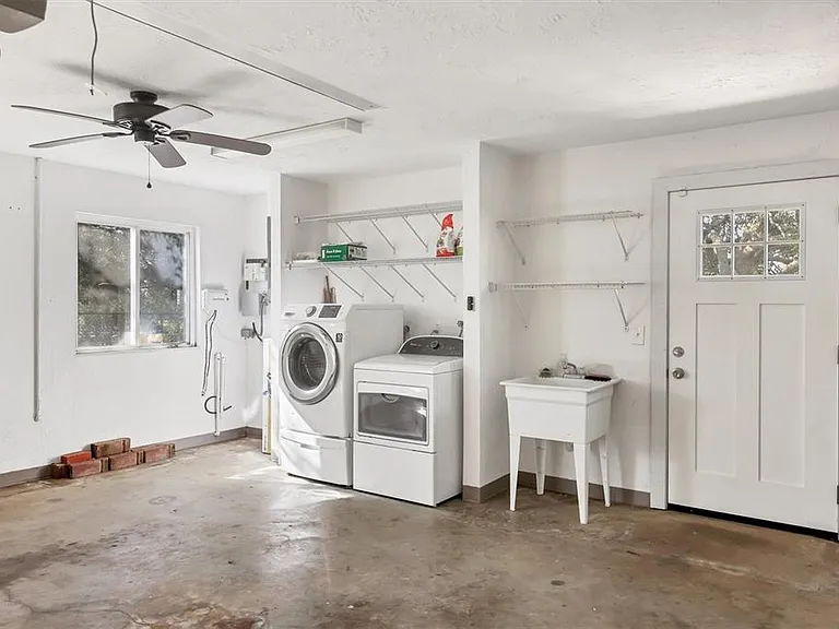 3601 Coquina Key Dr SE — Photo 32