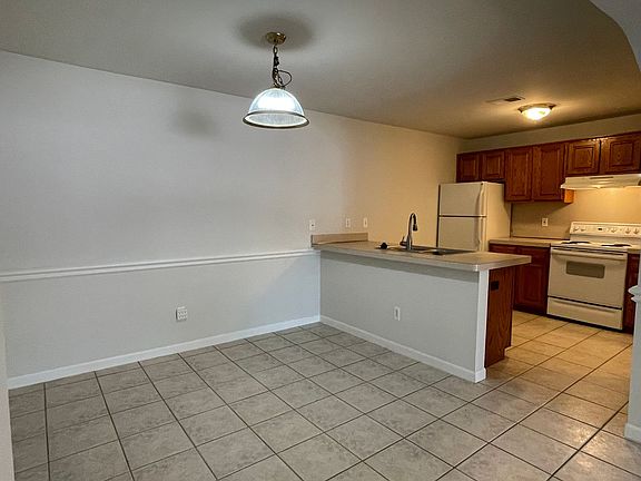 5th image of 54223 E Annsbury Cir