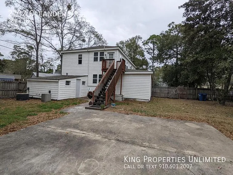 2702 Oleander Dr — Photo 15