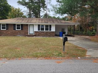 1007 Arberdale Dr, Fayetteville, NC 28304