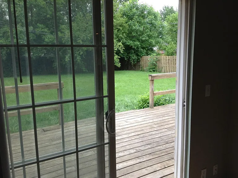10661 N Park Ave — Photo 12
