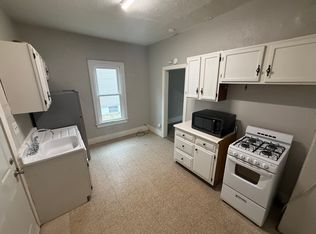 773 E New York St #B, Aurora, IL 60505