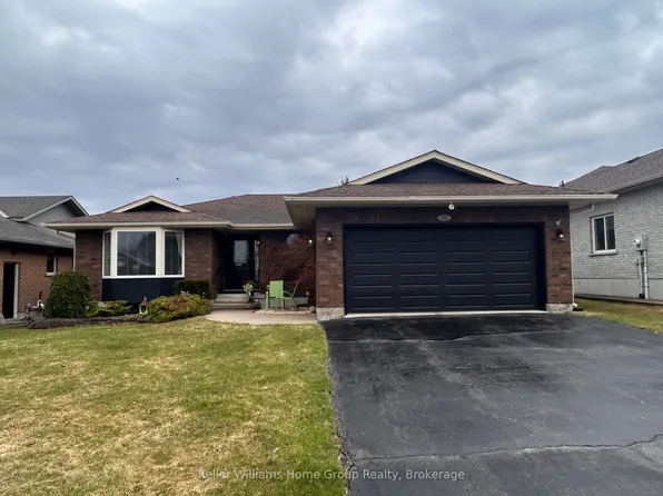 550 Maple Ave N, North Perth, ON N4W 3G5