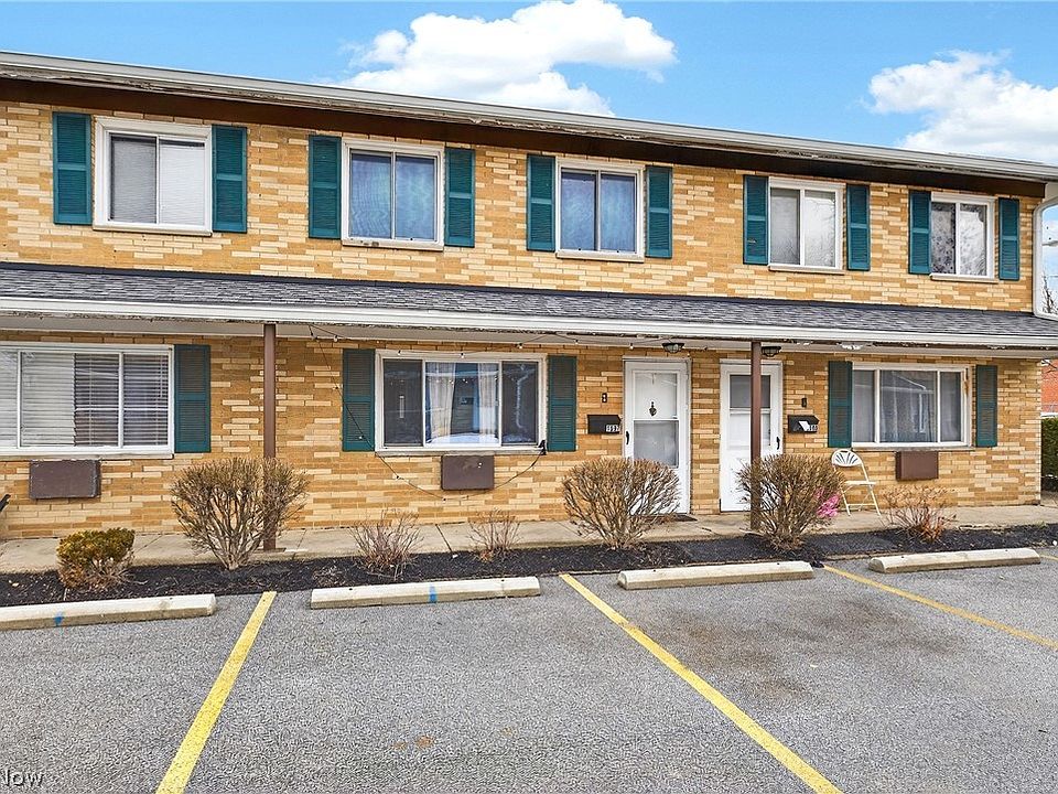 1st image of 1597 Lee Terrace Dr #F11