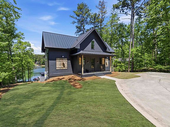 2nd image of 109 Long Shoals Cir