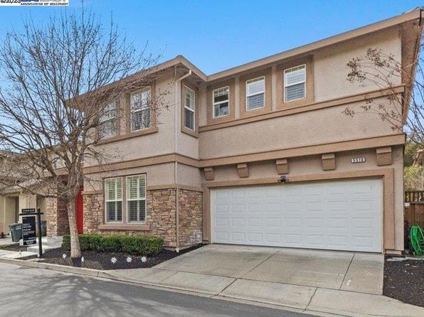 5516 Springvale Dr, Dublin, CA 94568