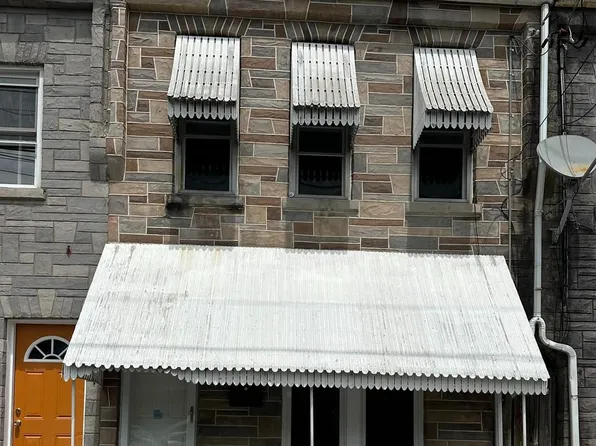 33 New Dorwart St, Lancaster, PA 17603