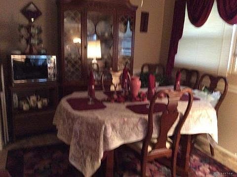 4th image of 10851 Valette Cir W