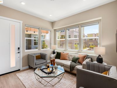 28946 Parkridge Loop #110, Hayward, CA, 94544