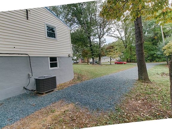 4th image of 132 Dellwood Dr