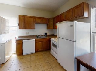 1371 Summit St #1371, Columbus, OH 43202