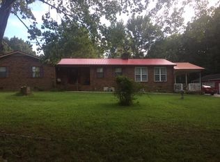 1079 Malone Ln, Cookeville, TN 38506
