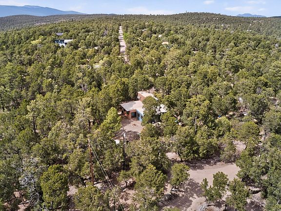 4th image of 222 Raven Rd