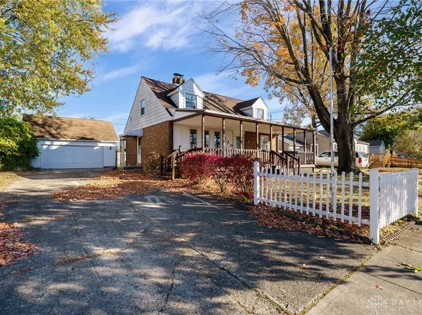 1120 Oakhill Ave, Fairborn, OH 45324