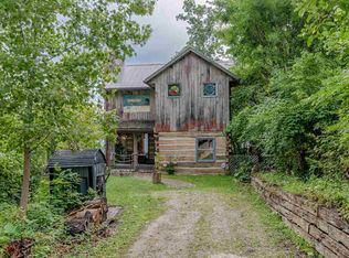 9398 E Promontory Point Dr, Syracuse, IN 46567