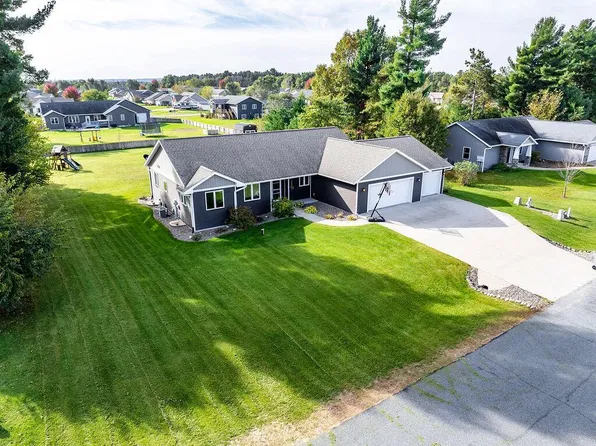 W7869 Broadmoor Park DRIVE, Holmen, WI 54636