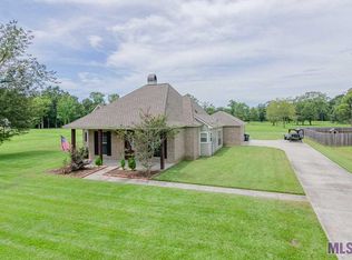 12211 Adam Ln, Gonzales, LA 70737