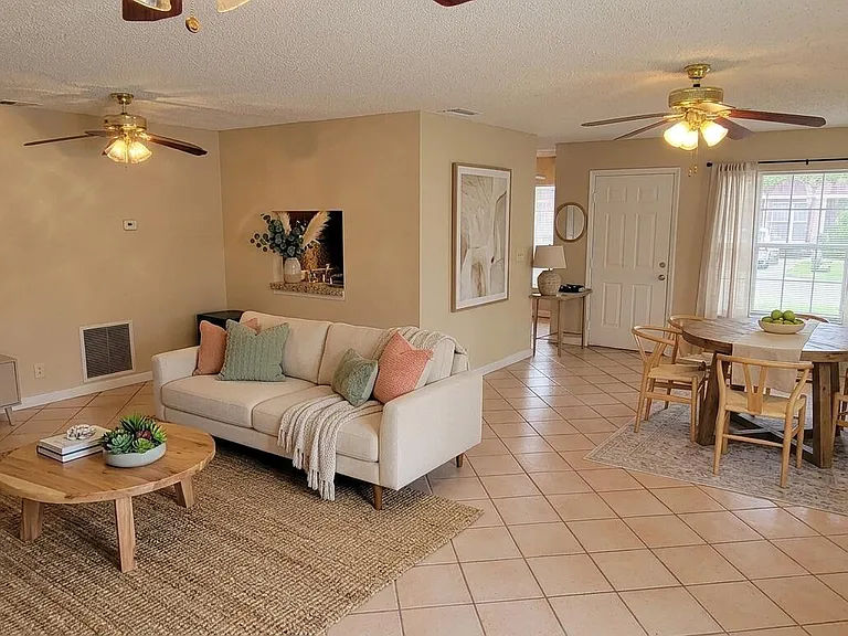 10056 Boynton Place Cir — Photo 8