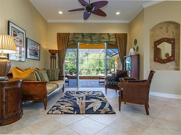 3rd image of 130 Portofino Dr