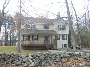 38 Rawson Rd, Webster, MA 01570