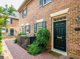 982 N Royal St, Alexandria, VA 22314