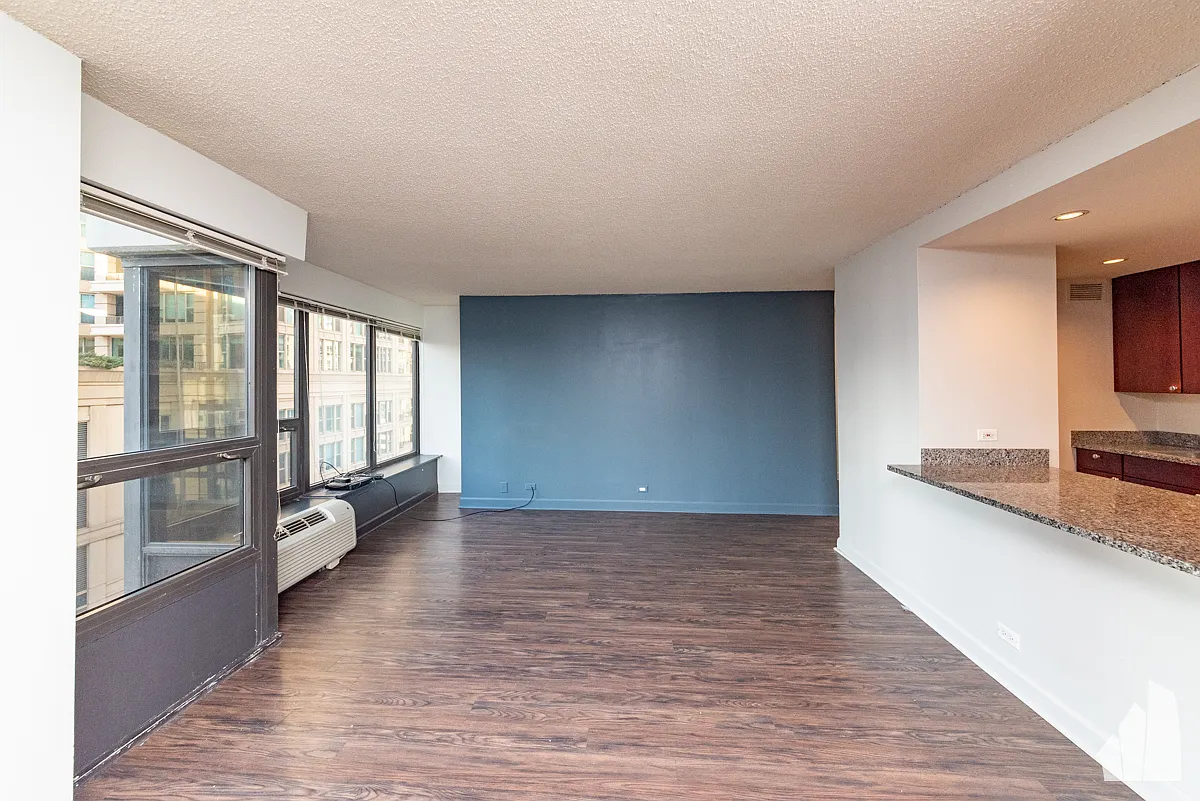 2 bed, 1.0 bath, 1000 sqft, $3,650 — Photo 3