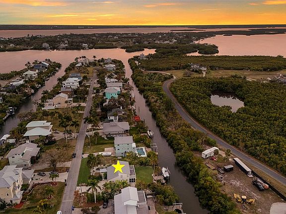 2nd image of 115 Burns Rd