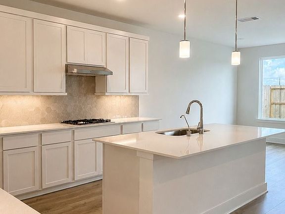 3rd image of 29422 Meadowcreek Hill Dr