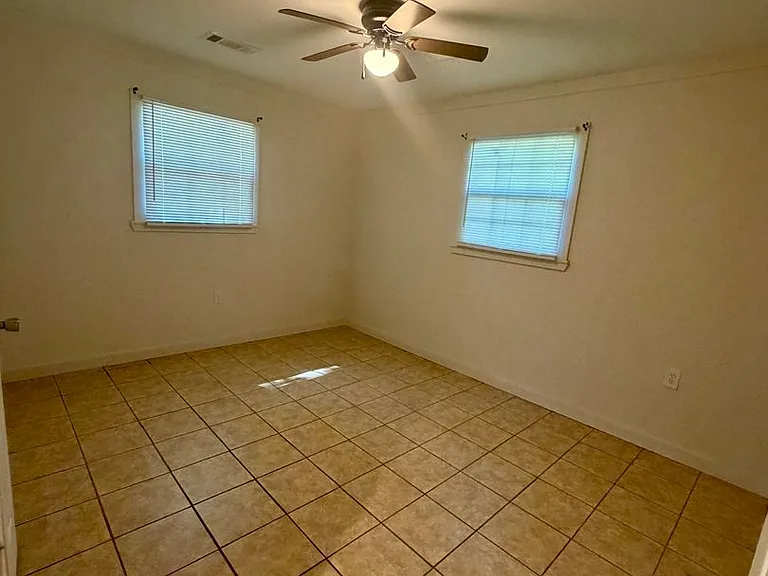 508 Green St — Photo 10