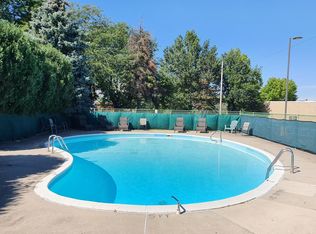 20333 Detroit Rd APT 511, Rocky River, OH 44116