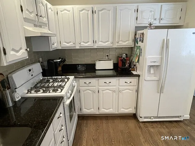 601 Foxboro Dr #601 — Photo 9