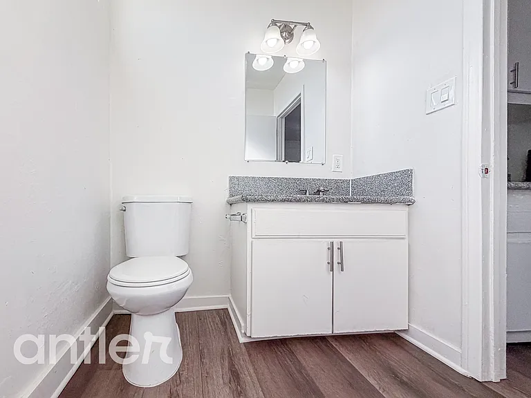 9013 Orion Ave #A23 — Photo 8