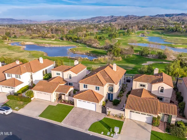 862 Links View Dr, Simi Valley, CA 93065
