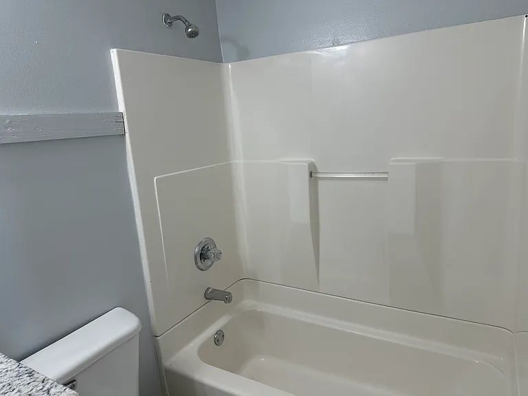 2612-2614 Annette St — Photo 11