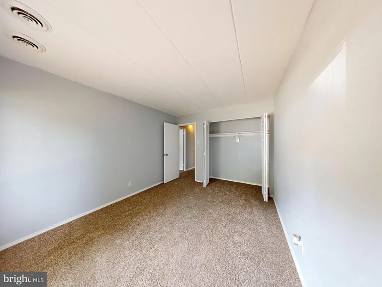 2610 Indian Dr #2B — Photo 39