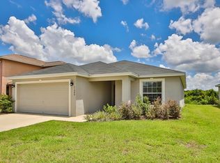 11304 Southwind Lake Dr, Gibsonton, FL 33534