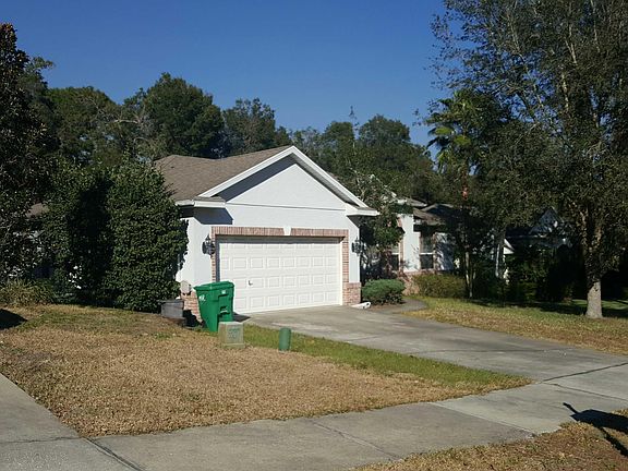 3rd image of 138 Crystal Oak Dr