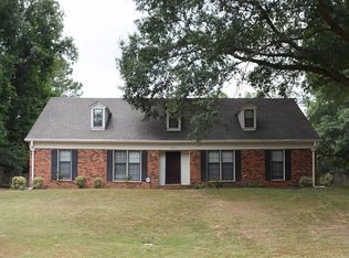 1877 Malabar Dr, Germantown, TN 38138