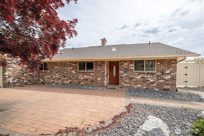 3rd image of 1632 Tanda Lane