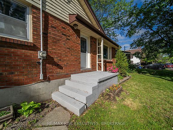 4th image of 7 Benjamin St