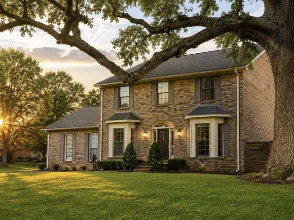 1108 Drakes Creek Rd, Hendersonville, TN 37075