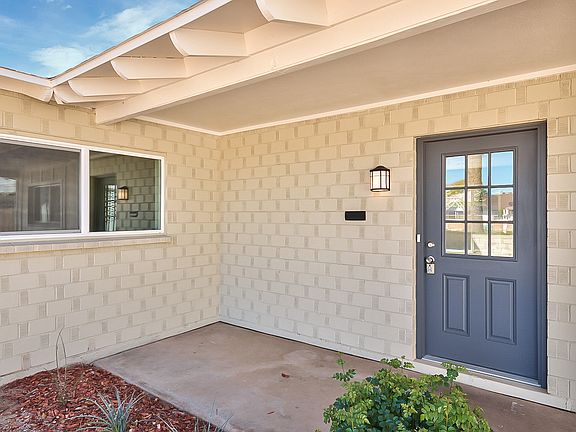 2nd image of 8209 E Heatherbrae Dr