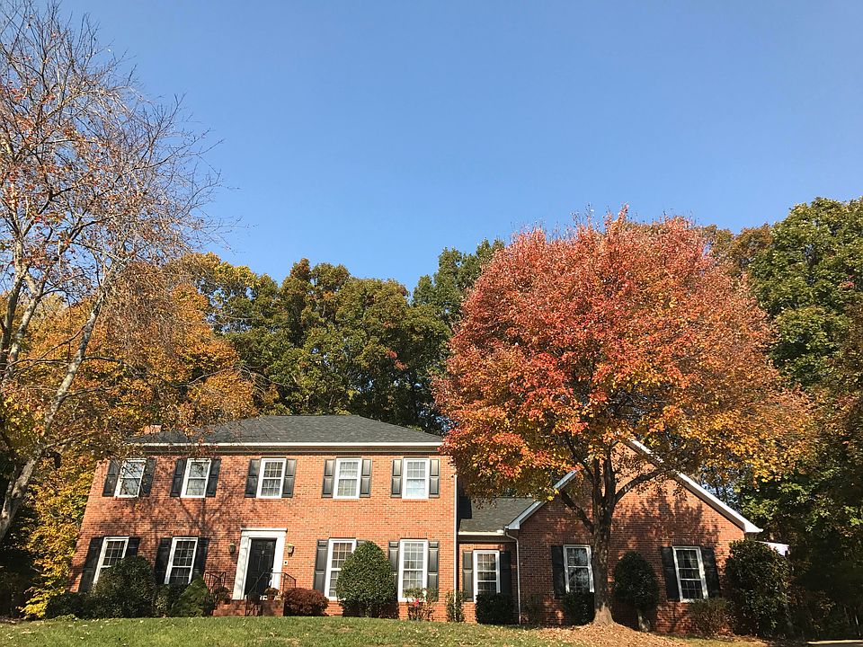 Beautiful Wooded Lot