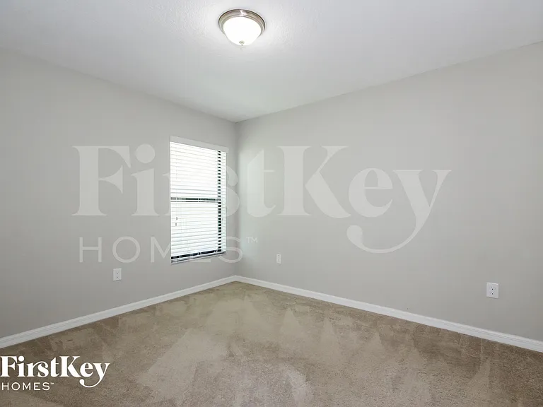 9637 Sage Creek Dr — Photo 13