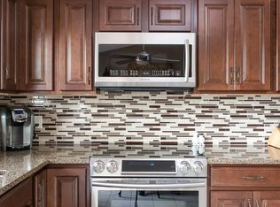 1700 E Sylvan Ave, Appleton, WI 54915