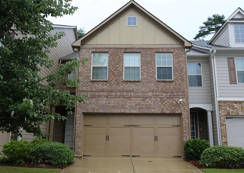 2654 Sardis Chase Ct #300