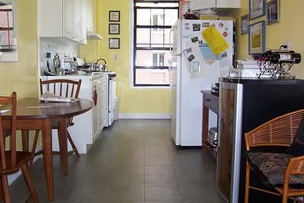 Rented by Fenwick Keats Real Estate | media 18