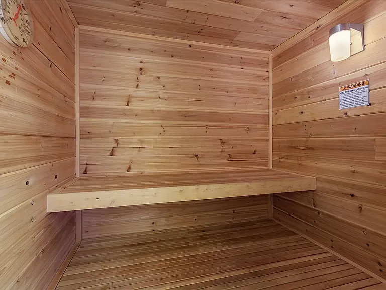 53 Paradise Rd — Photo 10