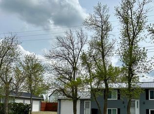 100 Lincoln St NW, Killdeer, ND 58640