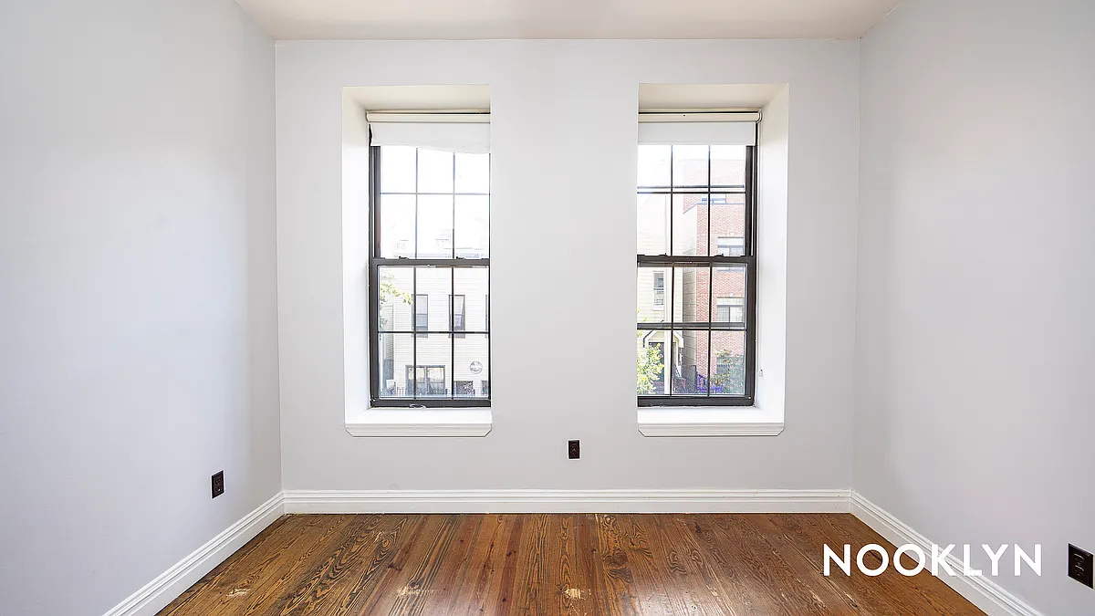 Building Photo - 73 Jefferson St #3R